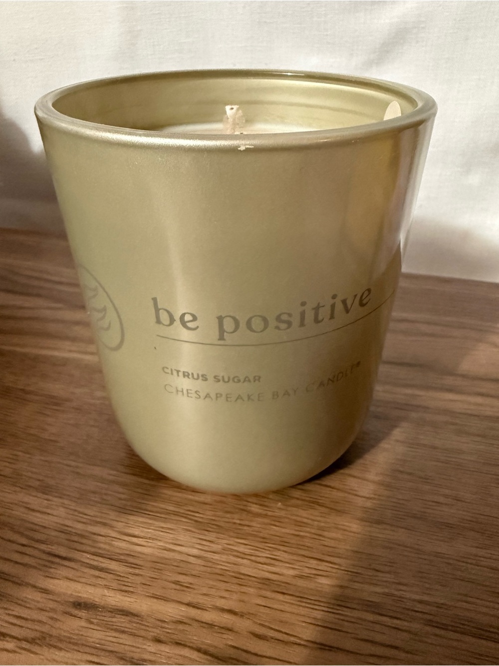 Chesapeake Bay Metallic Gold 'Be Positive' Citrus Sugar Jar Candle